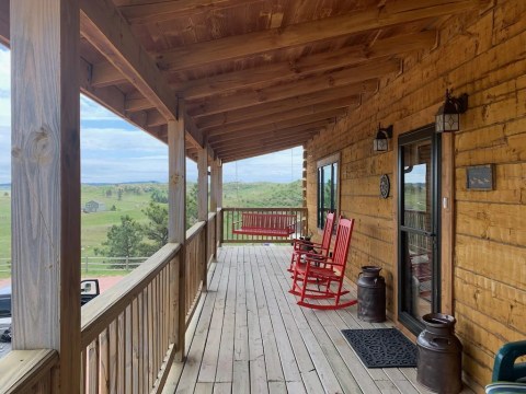 These 10 Cozy Cabins In Nebraska Are Everything You Need For The Ultimate Fall Getaway
