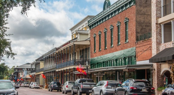 The Oldest Town In Louisiana That Everyone Should Visit At Least Once