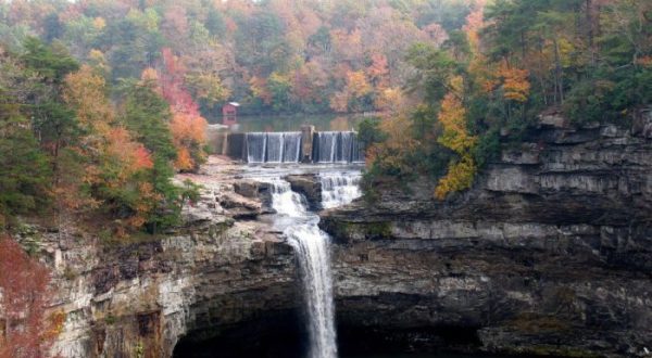 This Tiny Mountain Town In Alabama Makes The Perfect Fall Getaway