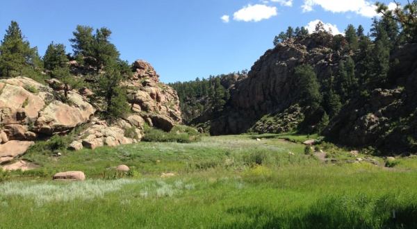 There’s A Hidden Gorge In Colorado That Will Leave You In Awe
