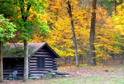 These 10 Cozy Cabins Are Everything You Need For The Ultimate Fall Getaway In Oklahoma