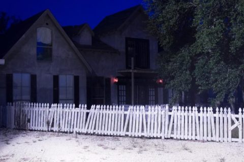 These 11 Spooky Haunted Houses In Louisiana Will Send Chills Down Your Spine