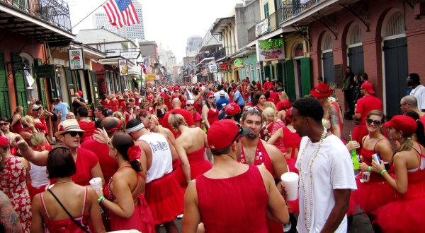 10 Extremely Weird Things Only People From New Orleans Do