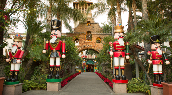 It’s Not Christmas In Southern California Until You Do These 10 Enchanting Things