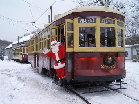 Travel To A Winter Wonderland On This Trolley Ride In Connecticut