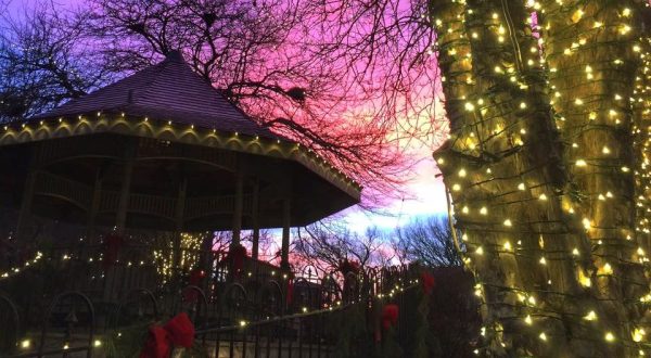 Saint Charles Turns Into A Winter Wonderland Each Year In Missouri