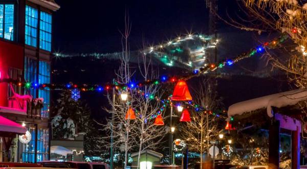 Here Are The 8 Most Enchanting, Magical Christmas Towns In Montana