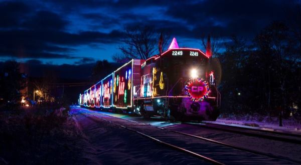The Magical Holiday Train In North Dakota That Everyone Should Experience At Least Once