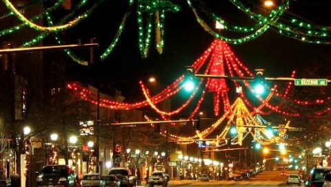 8 Christmas Light Displays In Montana That Are Pure Magic