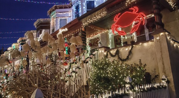 8 Spots In Maryland With The Quirkiest Christmas Decor You Have To See With Your Own Eyes