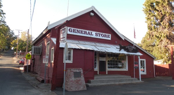 The Oldest General Store Near San Francisco Has A Fascinating History