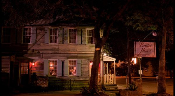 The Story Of This Haunted Pirate Hangout In Georgia Is Downright Fascinating