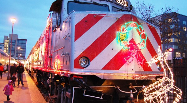 The Magical Polar Express Train Ride In San Francisco Everyone Should Experience At Least Once