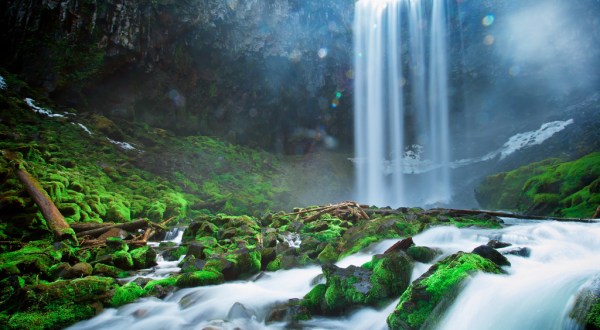 The Easy Waterfall Hike In Oregon That You’re Guaranteed To Love