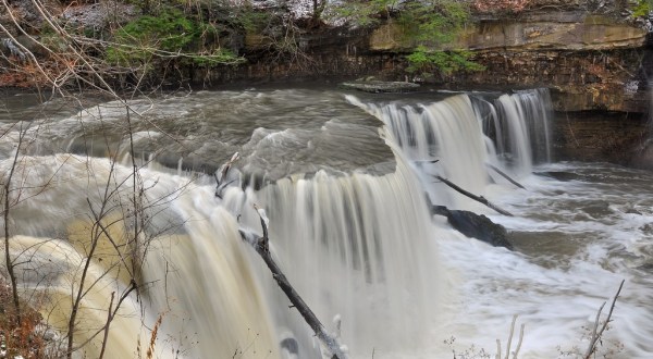 These 6 Breathtaking Waterfalls Are Hiding Around Cleveland