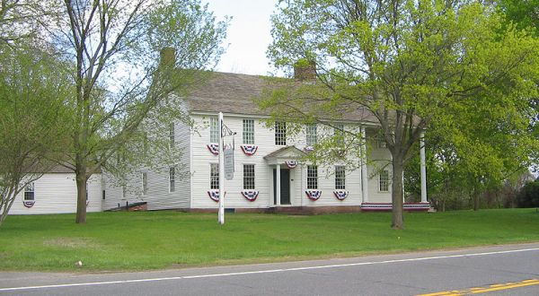 The Oldest Town In Connecticut That Everyone Should Visit At Least Once