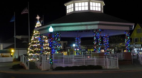 Here Are The 6 Most Enchanting, Magical Christmas Towns In Delaware