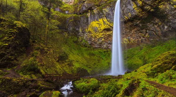 12 Of The Most Beautiful Waterfalls In Oregon’s Columbia River Gorge You Need To Visit