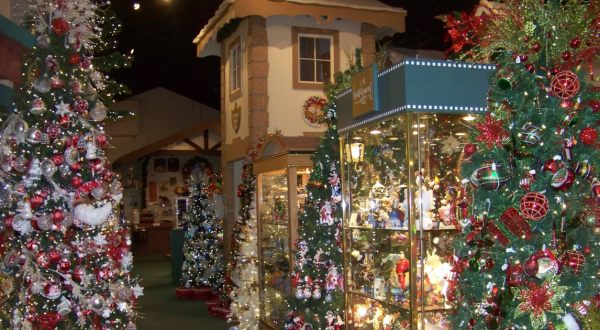 The Christmas Store In Wisconsin That’s Simply Magical