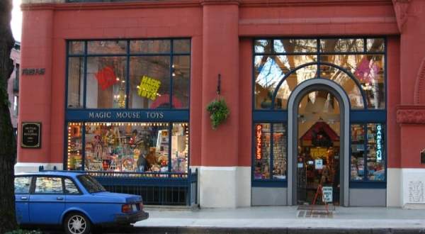 The Massive Toy Store In Washington That Will Bring Out Your Inner Child