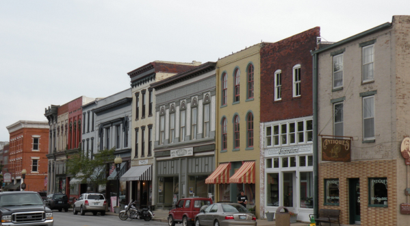 The Little Town In Missouri That Might Just Be The Most Unique Town In The World