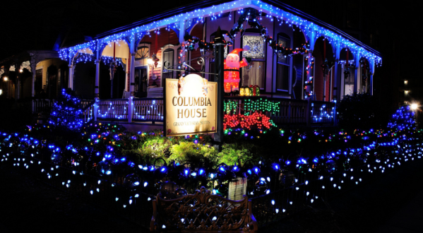 Here Are The 10 Most Enchanting, Magical Christmas Towns In New Jersey