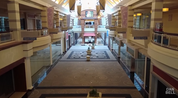 Step Inside An Abandoned Ohio Mall That’s Eerily Well Preserved
