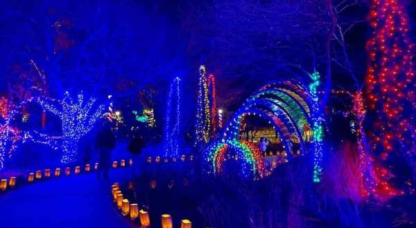 10 Christmas Light Displays In Kansas That Are Pure Magic