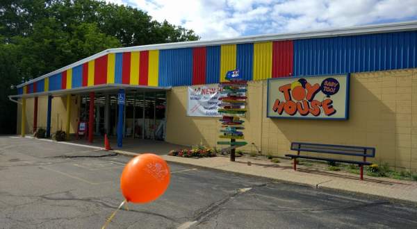 The Massive Toy Store In Michigan That Will Bring Out Your Inner Child