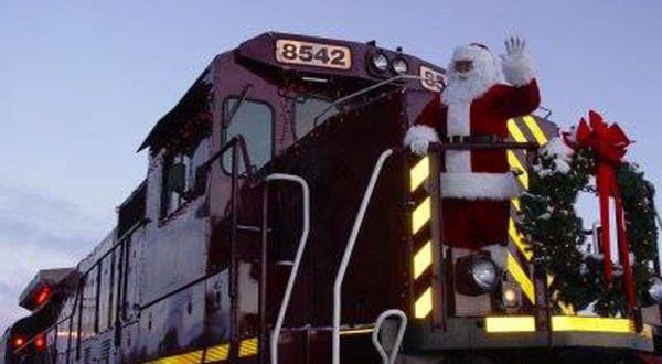 Enjoy A Magical Polar Express Train Ride Aboard Cape Cod Central Railroad In Massachusetts