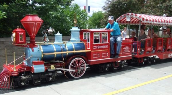 The Magical North Pole Express Train Ride In Nebraska Everyone Should Experience At Least Once