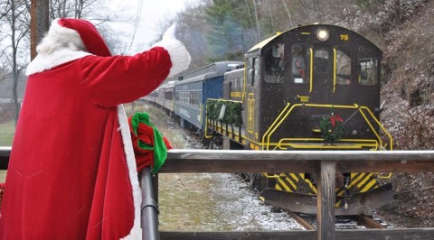 The Santa Train Ride Near Pittsburgh Everyone Should Experience At Least Once