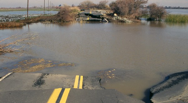 A Terrifying, Deadly Storm Struck Northern California In 1997 And No One Saw It Coming