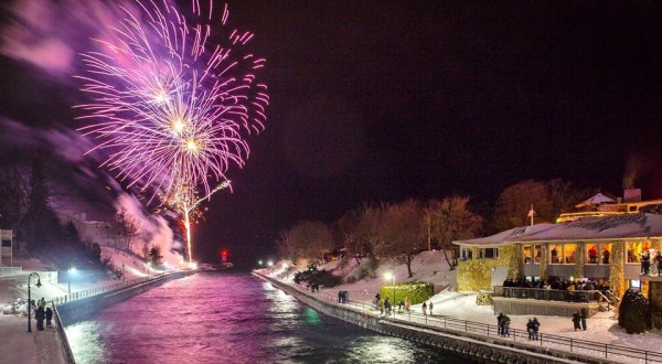 These 10 Towns In Michigan Have The Most Spectacular New Year Celebrations
