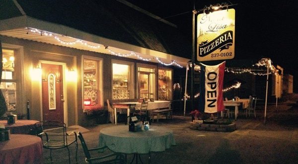 The Tiny Town Near Nashville With The Most Mouthwatering Restaurant