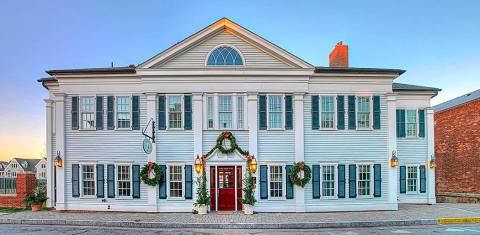 This Charming Connecticut Inn Is Perfect For A Cozy Winter Retreat