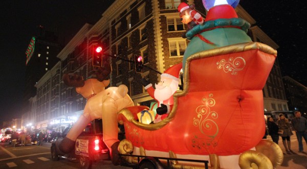 10 Spectacular Christmas Parades In West Virginia You Don’t Want To Miss