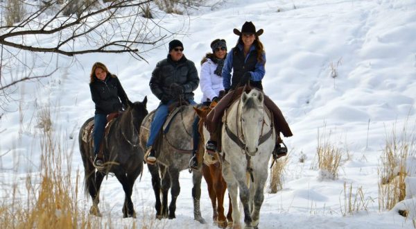 The Winter Horseback Riding Trail In Utah That’s Pure Magic