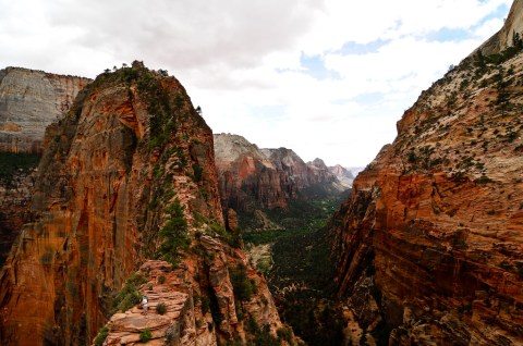 These Trails In Utah Were Just Named Some Of The Scariest In The World - Have You Hiked Them?
