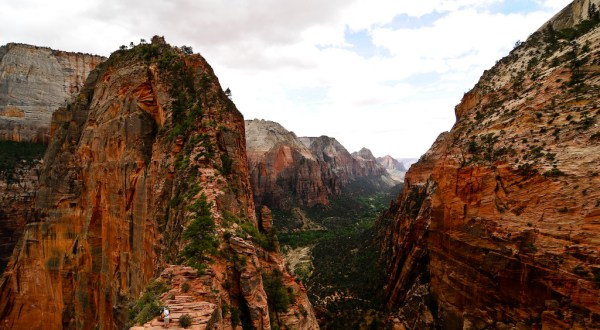 These Trails In Utah Were Just Named Some Of The Scariest In The World – Have You Hiked Them?