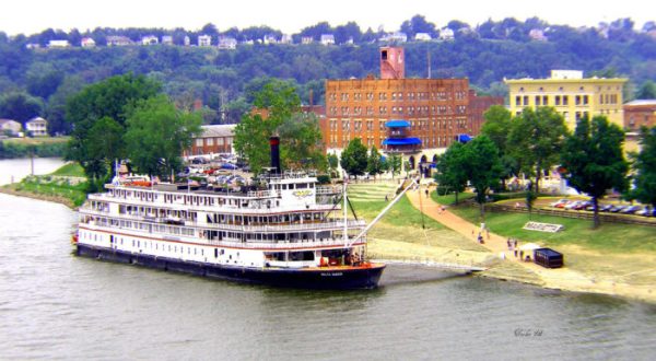You’ll Fall In Love With These 12 Charming Waterfront Towns In Ohio
