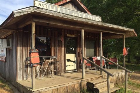 11 Under The Radar Restaurants In Mississippi That Are Scrumdiddlyumptious