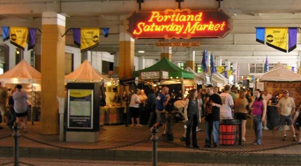 7 Holiday Markets In Portland Where You’ll Find Incredible Stuff