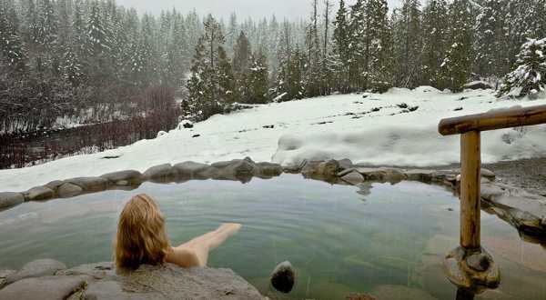 The One Hot Spring Forest Resort In Oregon That Is Basically Paradise