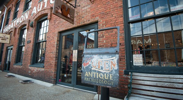 You Can Find Amazing Antiques At These 5 Places In Nashville