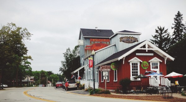 The Small Town In Wisconsin That Will Capture Your Heart