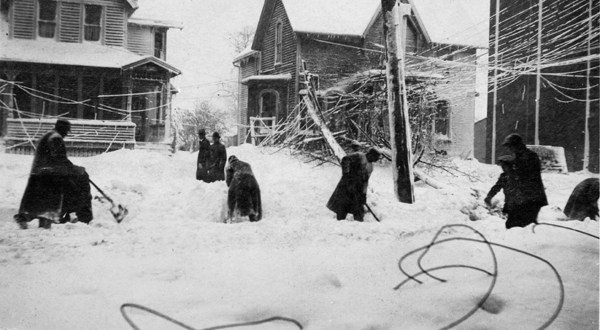 A Terrifying, Deadly Storm Struck Cleveland In 1913… And No One Saw It Coming