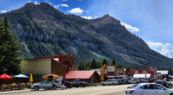 10 “Boring” Montana Towns That Are Actually Anything But Boring