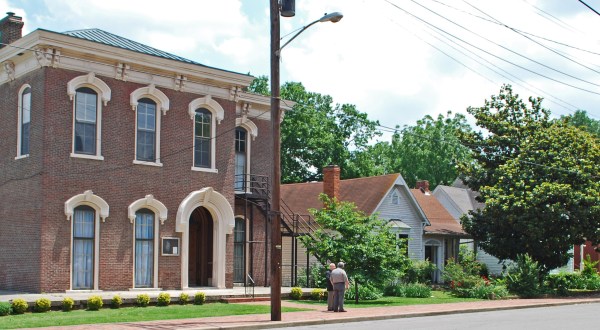 10 Historic Neighborhoods In Nashville That Will Take You Back In Time