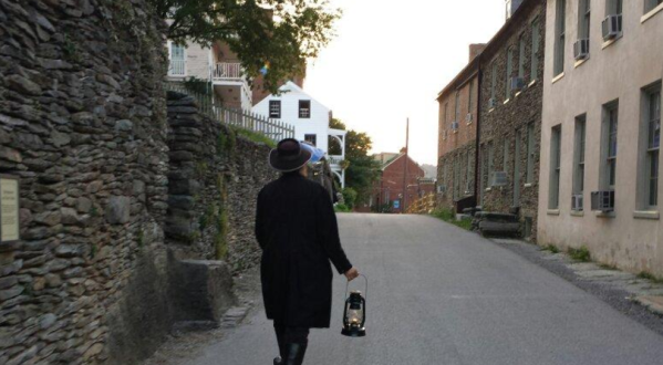 This Ghost Tour Through One Of West Virginia’s Most Haunted Towns Will Give You Nightmares